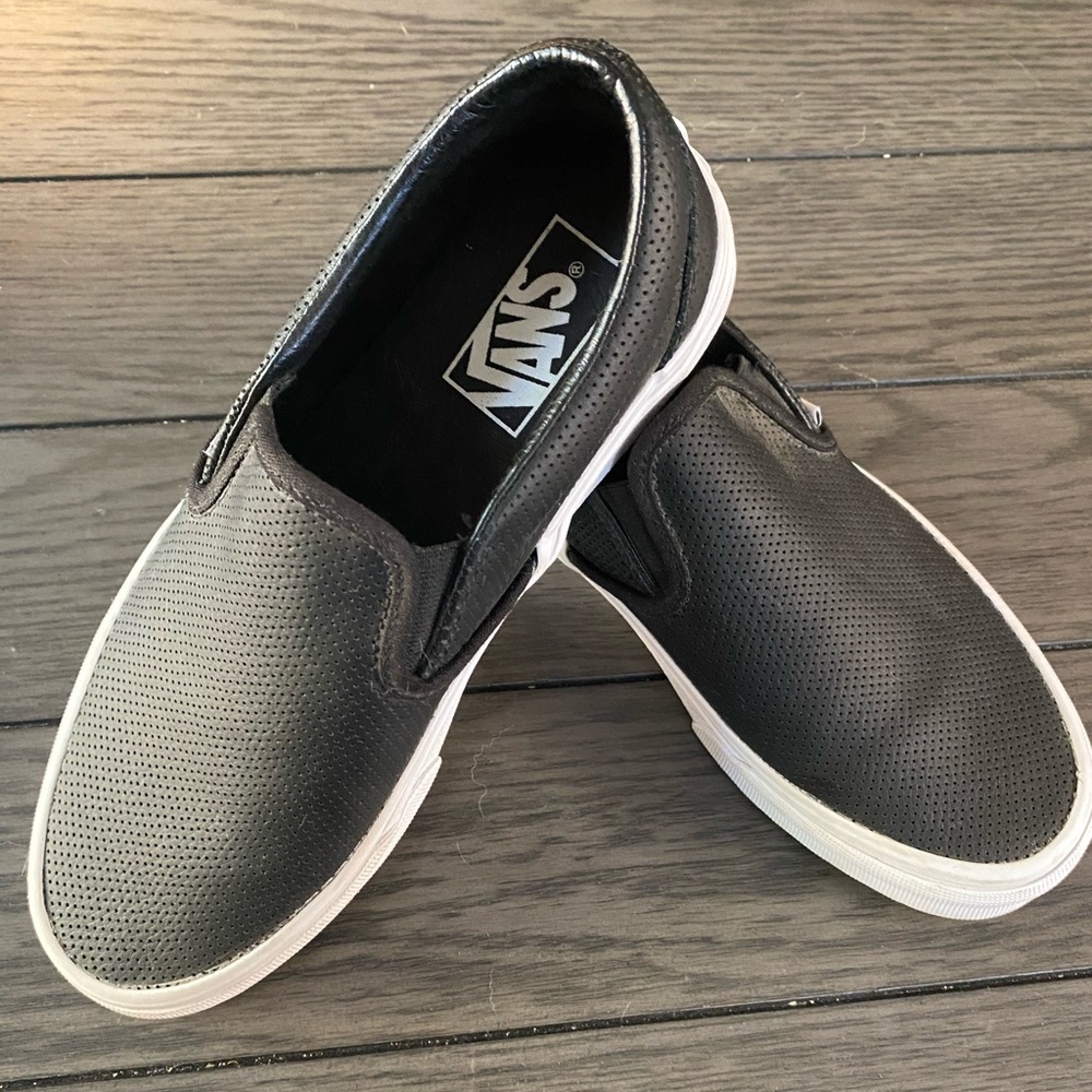 Vans Black Perf Leather Women Size 7.5